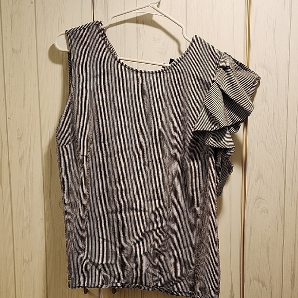Who What Wear Black and White Striped Ruffle Tank Top - Picture 1 of 8